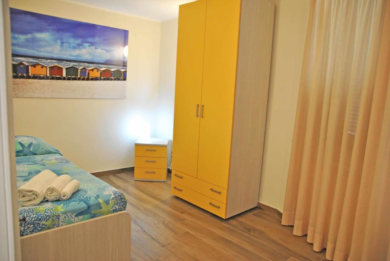 Casa Dinky Attico Con Terrazza Vista Mare Apartment Formia Exterior foto
